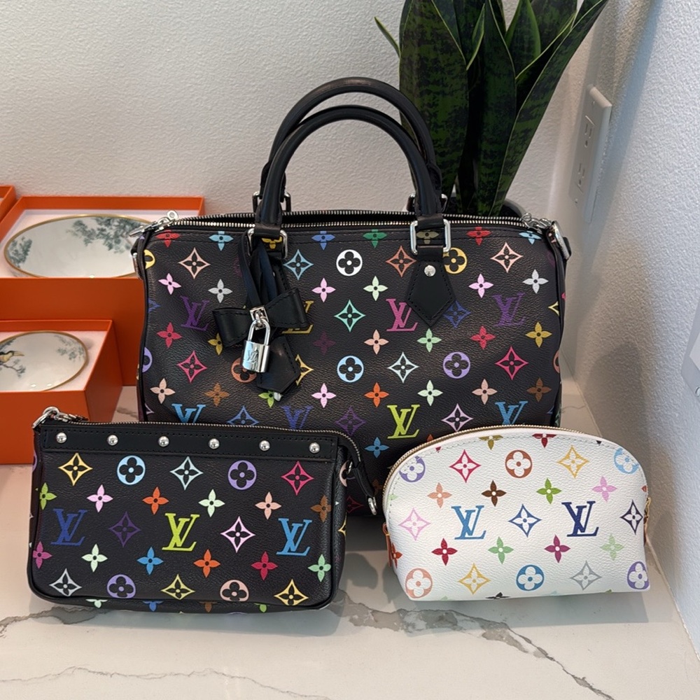 Sold BRAND NEW WITH Box & ribbon LOUIS VUITTON 2025 MURAKAMI X LV X TM 2025 - Picture 9 of 10